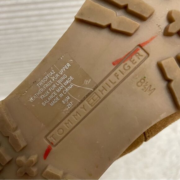 Tommy Hilfiger Soffia 2 Round Toe Tan Suede Ankle Boot faux fur lined sz 8.5M - Picture 7 of 9